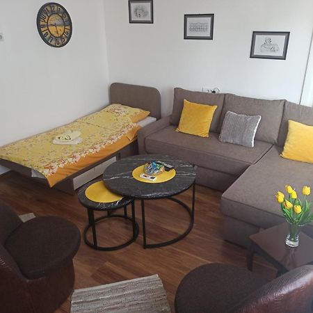 Apartman Lasta Lägenhet Banja Luka Exteriör bild